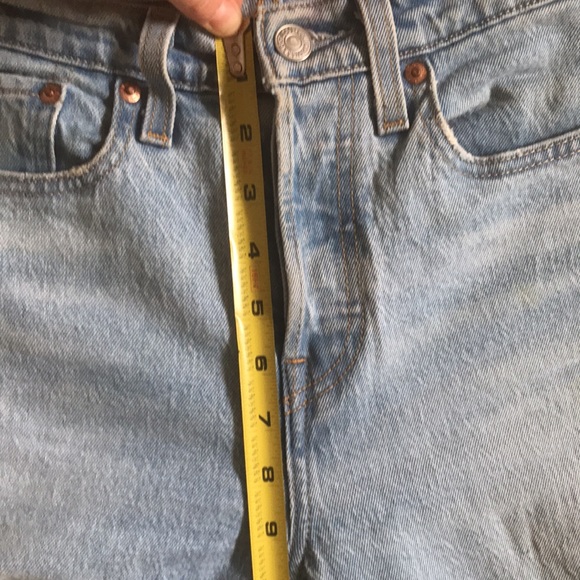 Levi’s Premium High Waisted Denim Jeans - Picture 6 of 6